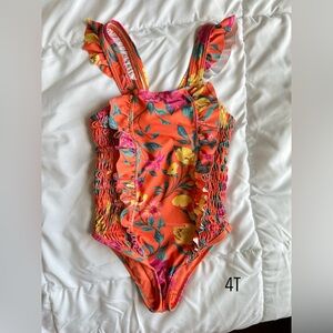 Kids /toddler clothes & shoes